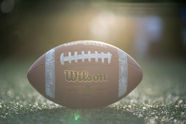 也不吝赞美 也不吝赞美